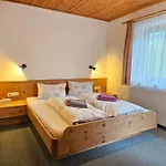 克里斯托弗乡间别墅酒店